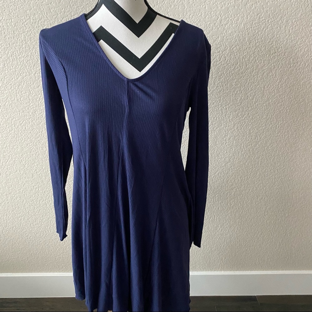 love, Fire || navy blue V-neck ribbed sweater dress/tunic
